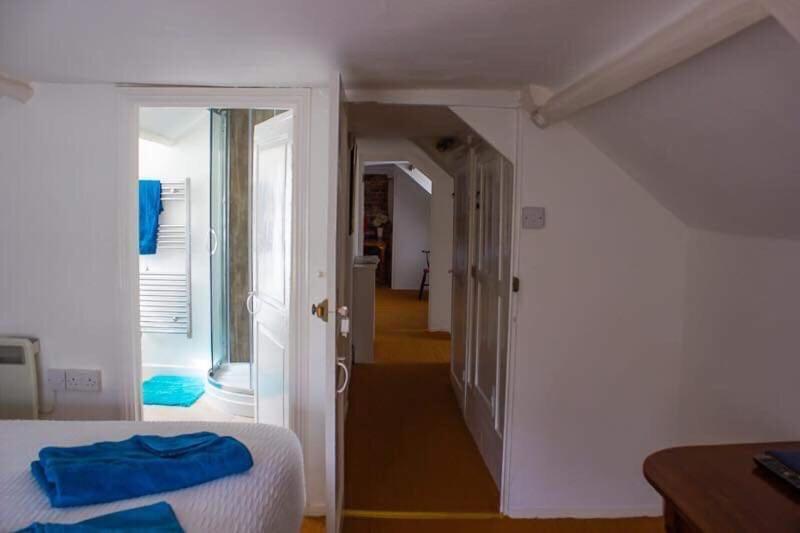 Drang House All Rooms Have Stairs Padstow Exterior photo